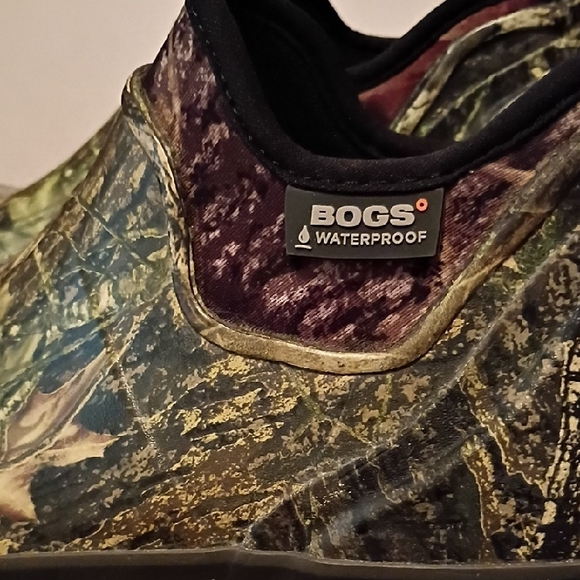 BOGS - Men's Camo Waterproof Boots - Picture 2 of 9